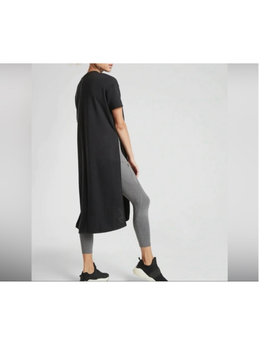 NWT Athleta Sedona Sweatshirt Dress, Black SIZE small modal - Picture 4 of 10